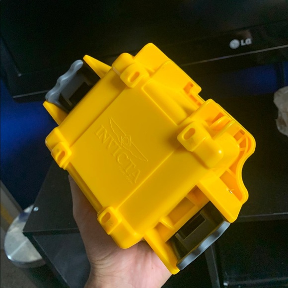 Invicta Mens Watch - Picture 7 of 7